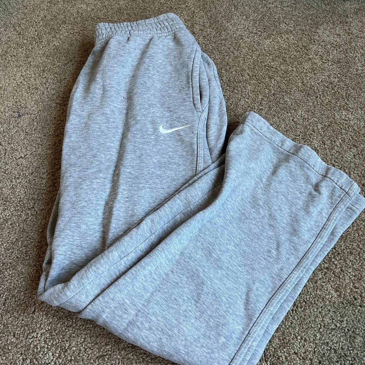 mens nike grey sweats