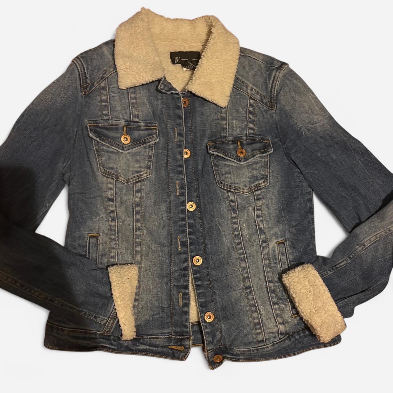 item listed by thesecretstashh