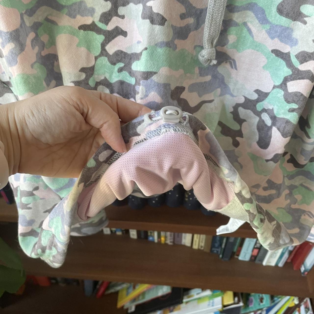 Fabletics Women's Sweatshirt - Multi/White - L – … - image 4