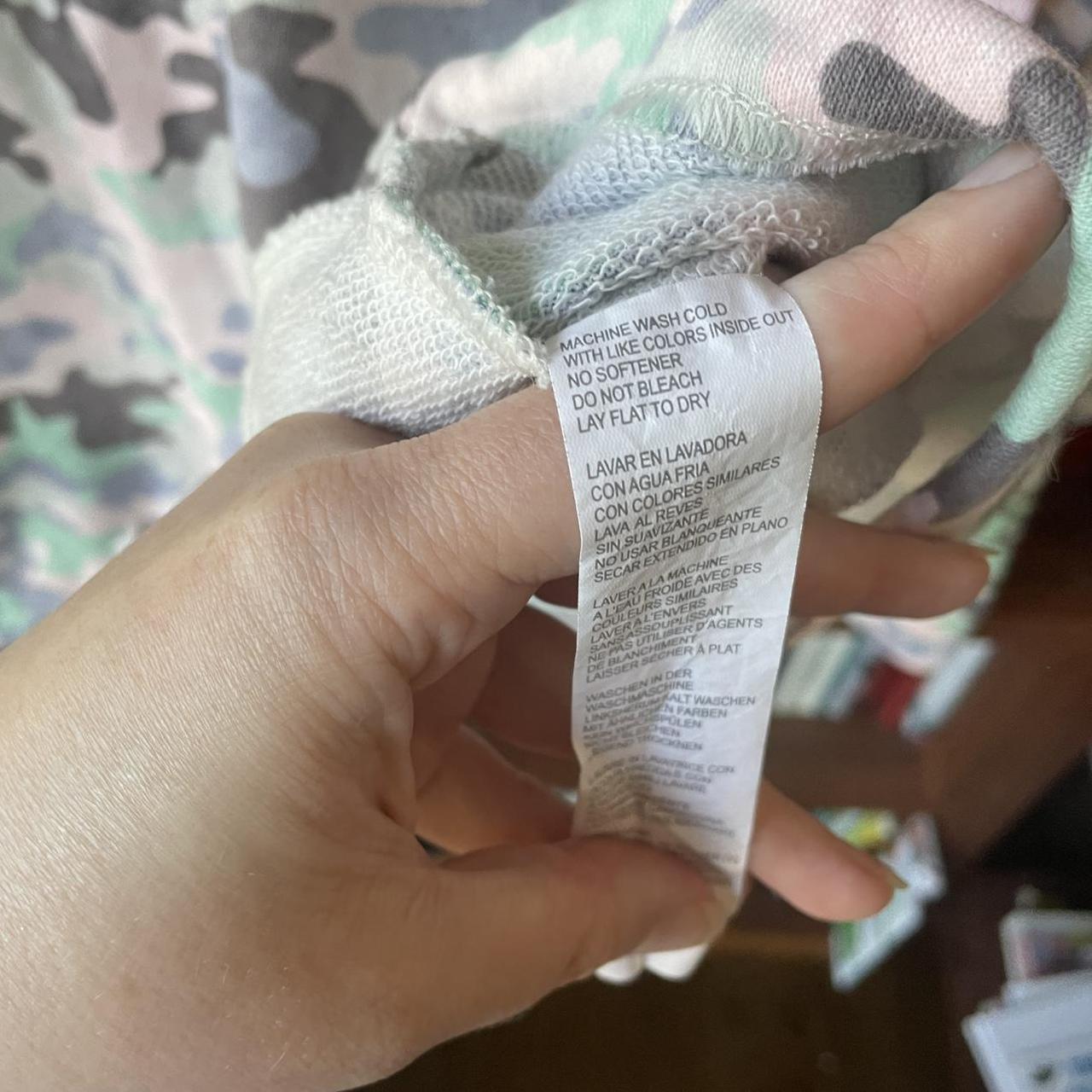 Fabletics Women's Sweatshirt - Multi/White - L – … - image 5