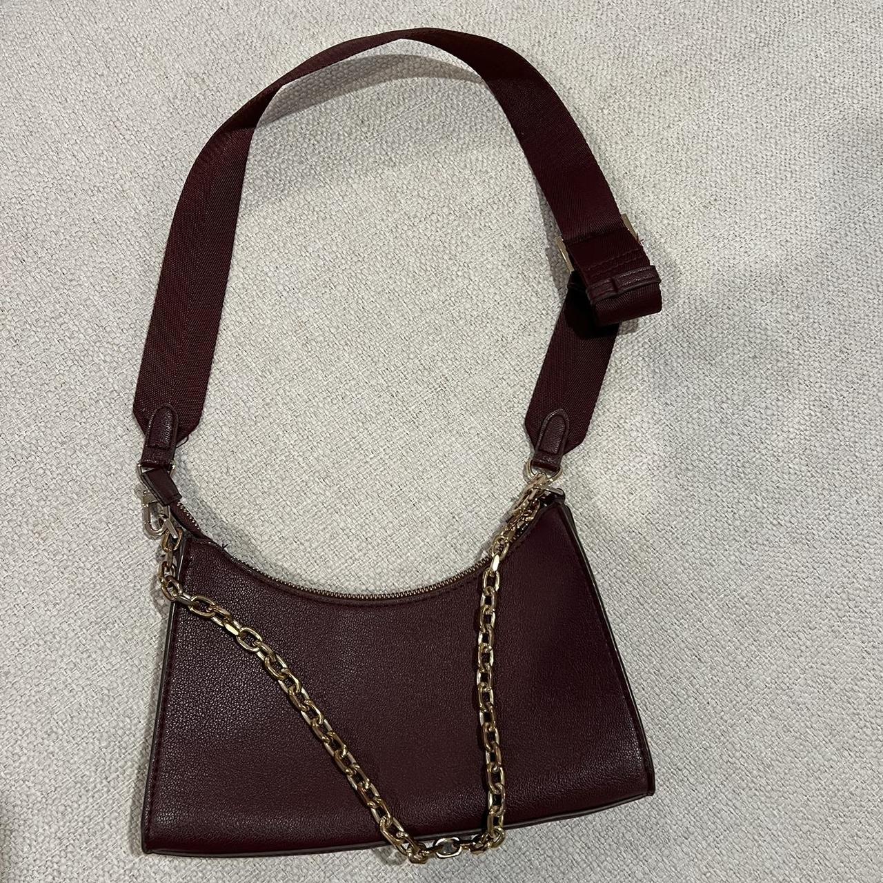 Chain baguette bag discount mango