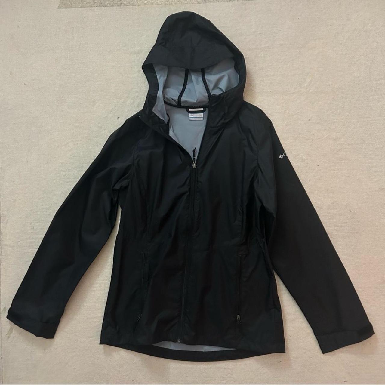 Columbia Sportswear Womens Black Lightweight - Depop