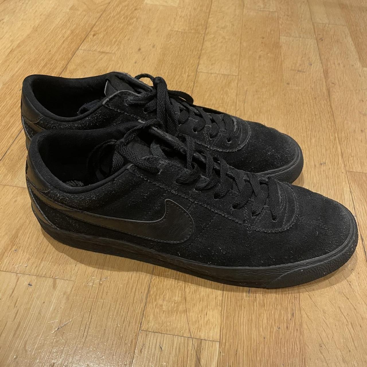 Nike SB bruins, all black, good condition, will try... - Depop