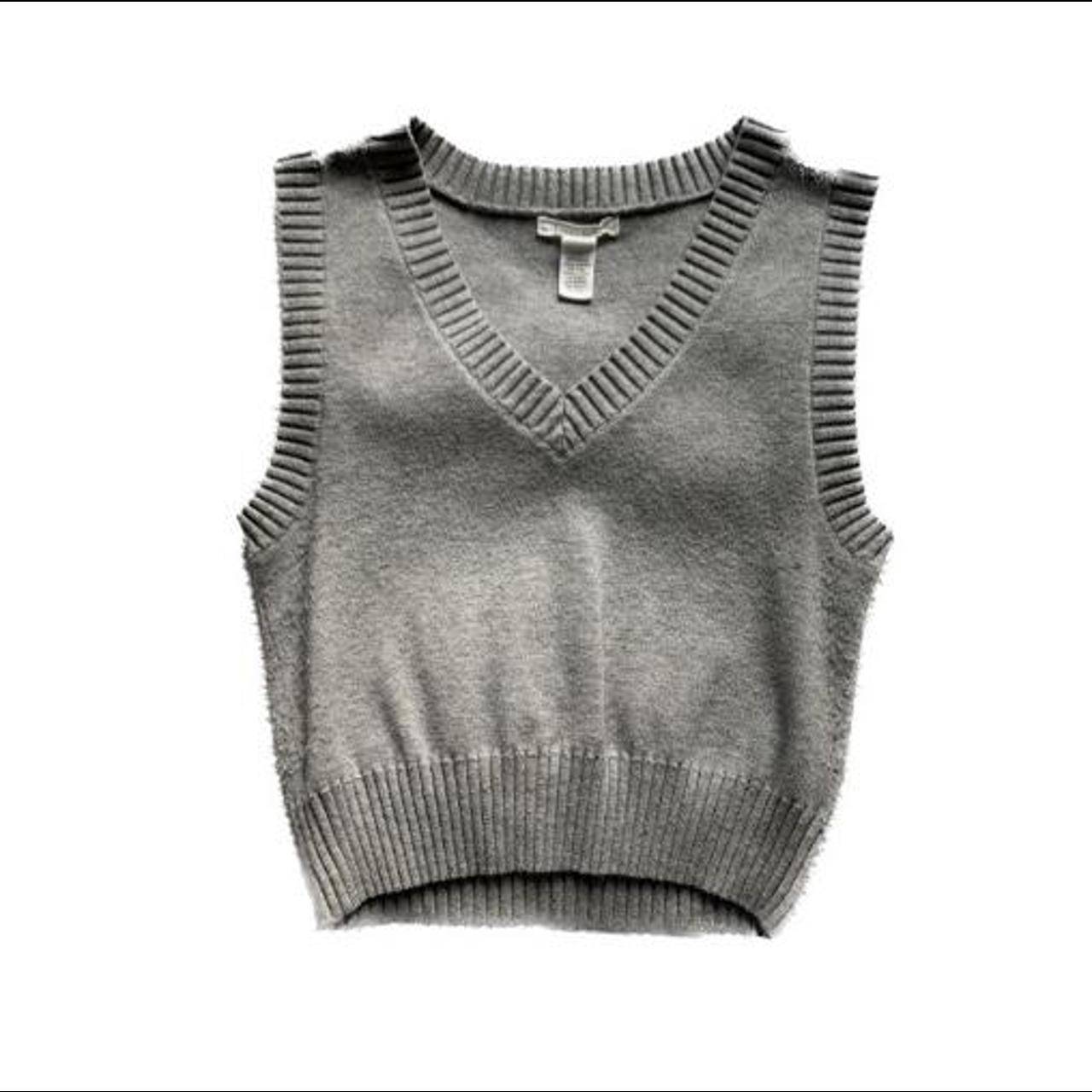 emma chamberlain type sweater vest!! from tillys... - Depop