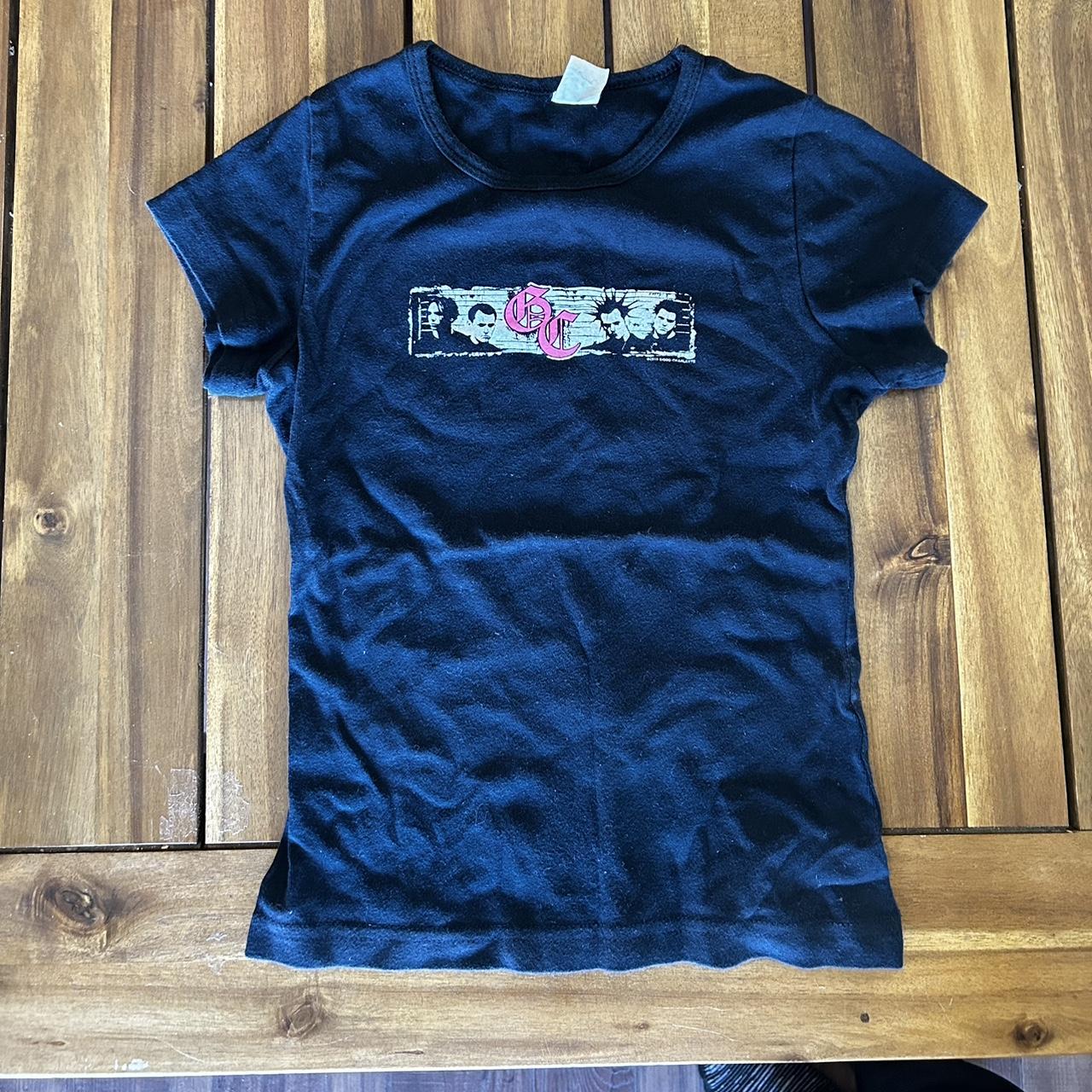Women's Black and Pink Tshirt Depop