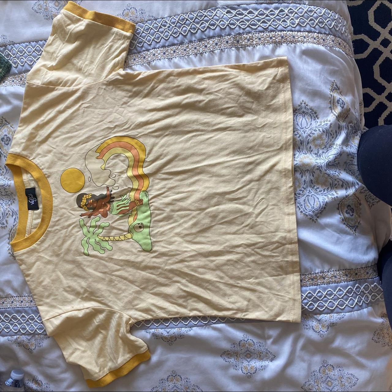 Valfre Women's Yellow T-shirt (2)