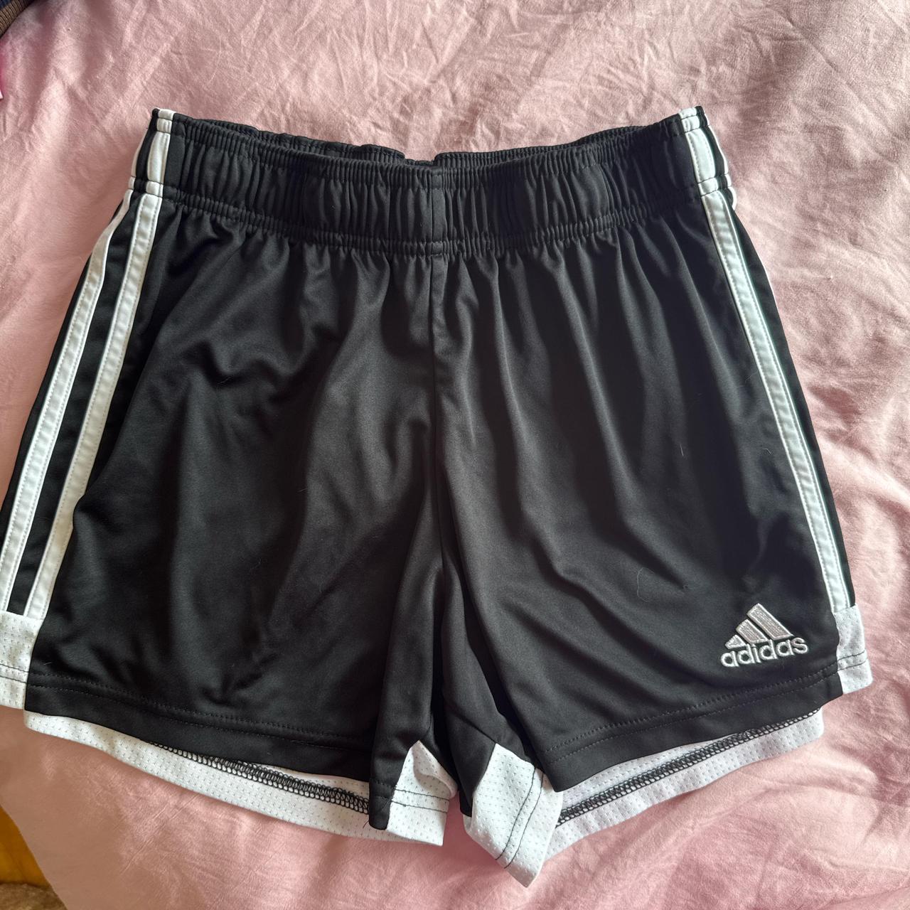 Mesh shorts - Depop