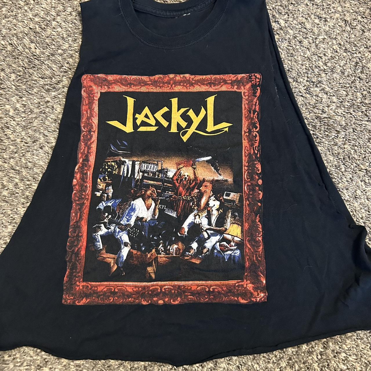 item listed by nyrahmarion