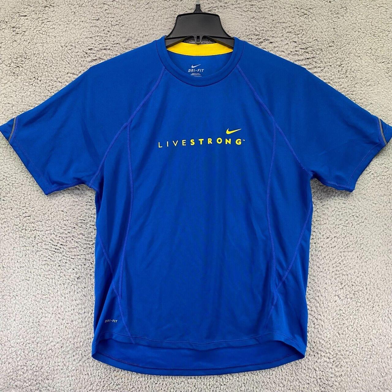 Impuestos Toro Decimal Nike Men's Blue T-shirt | Depop