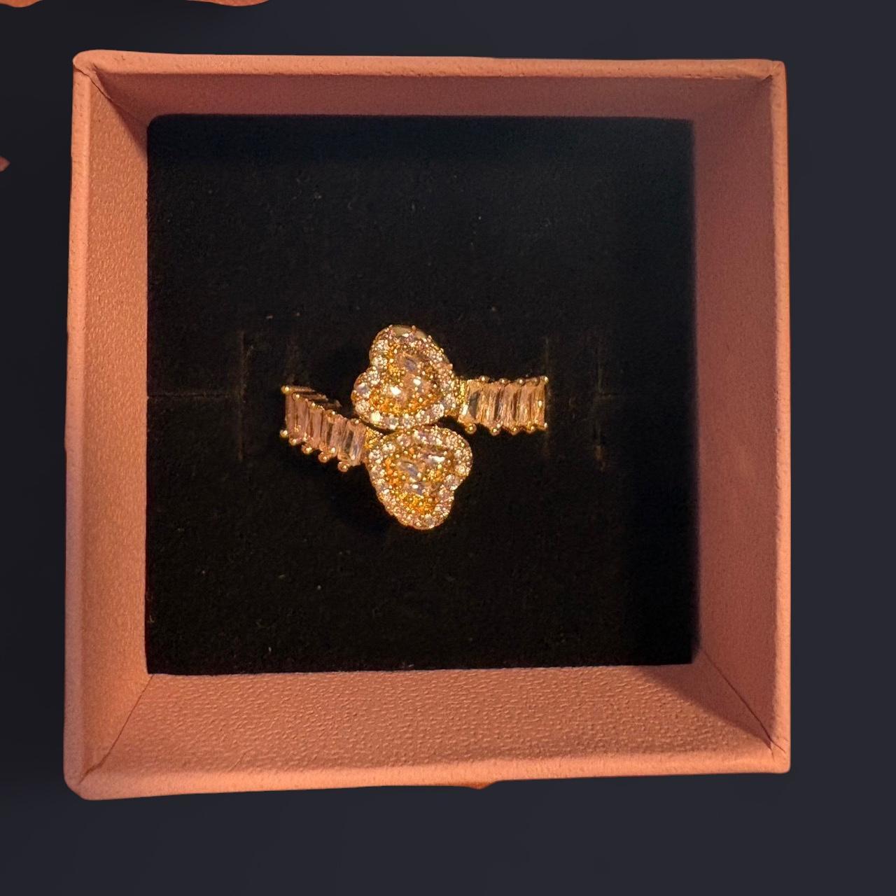 item listed by arytheeaquarius