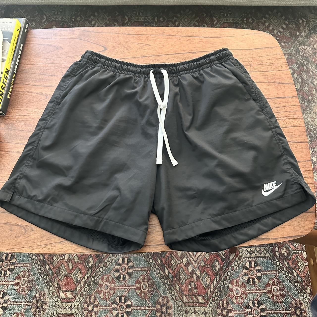 nike pro shorts 6 inch