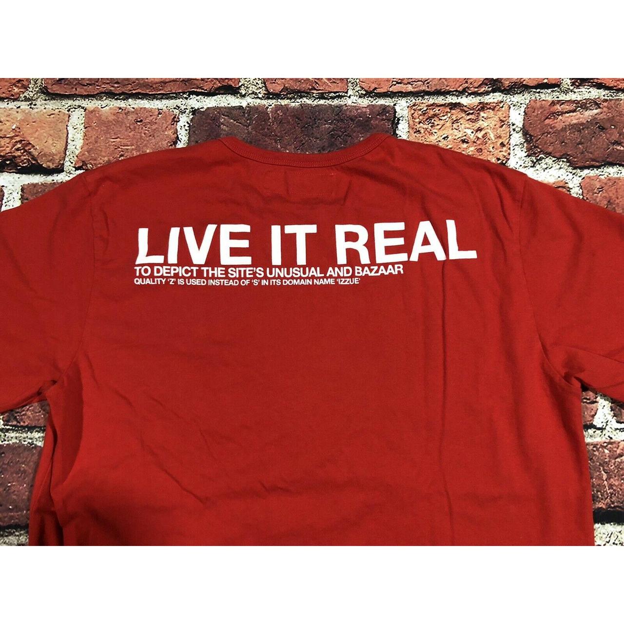 Izzue Men's Red T-shirt
