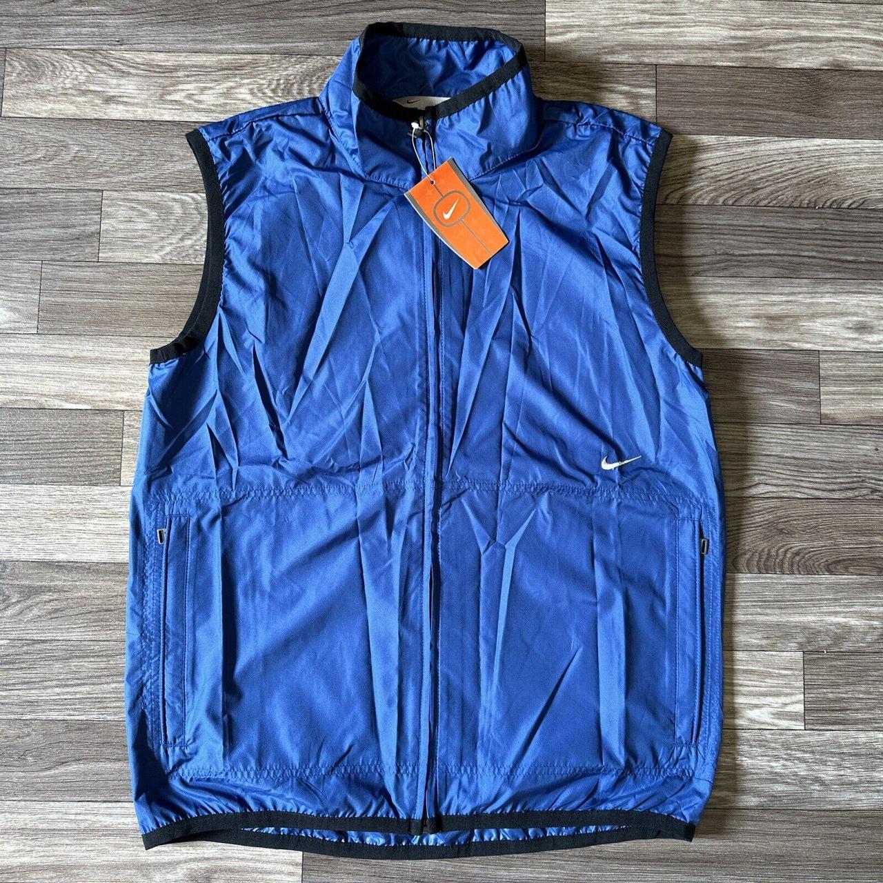 Sleeveless windbreaker clearance vest