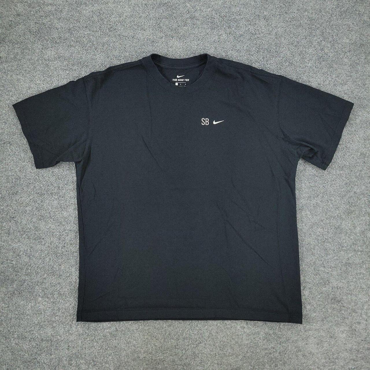 mens nike t shirt black