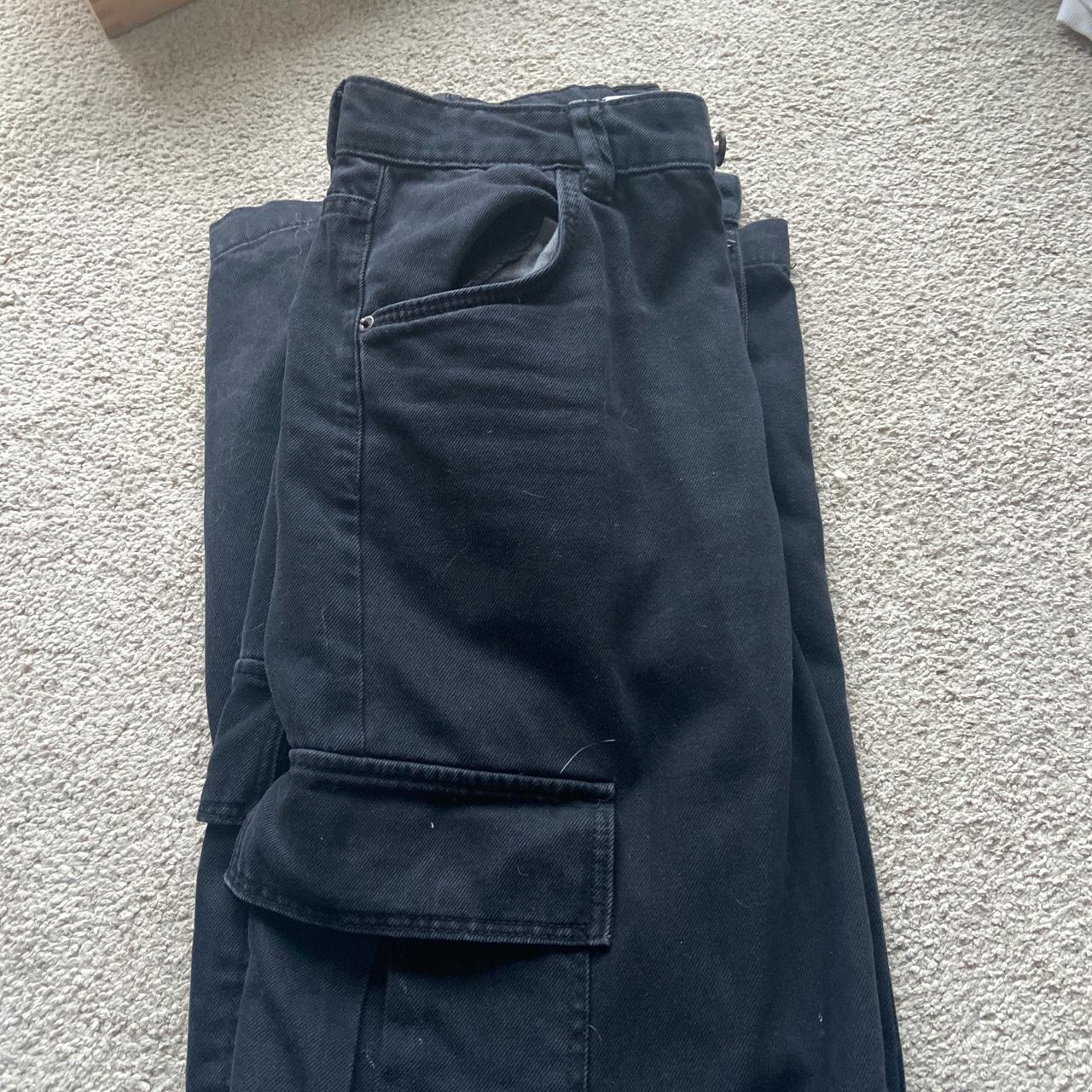 bershka wide leg cargo jeans size uk 8 however could... - Depop