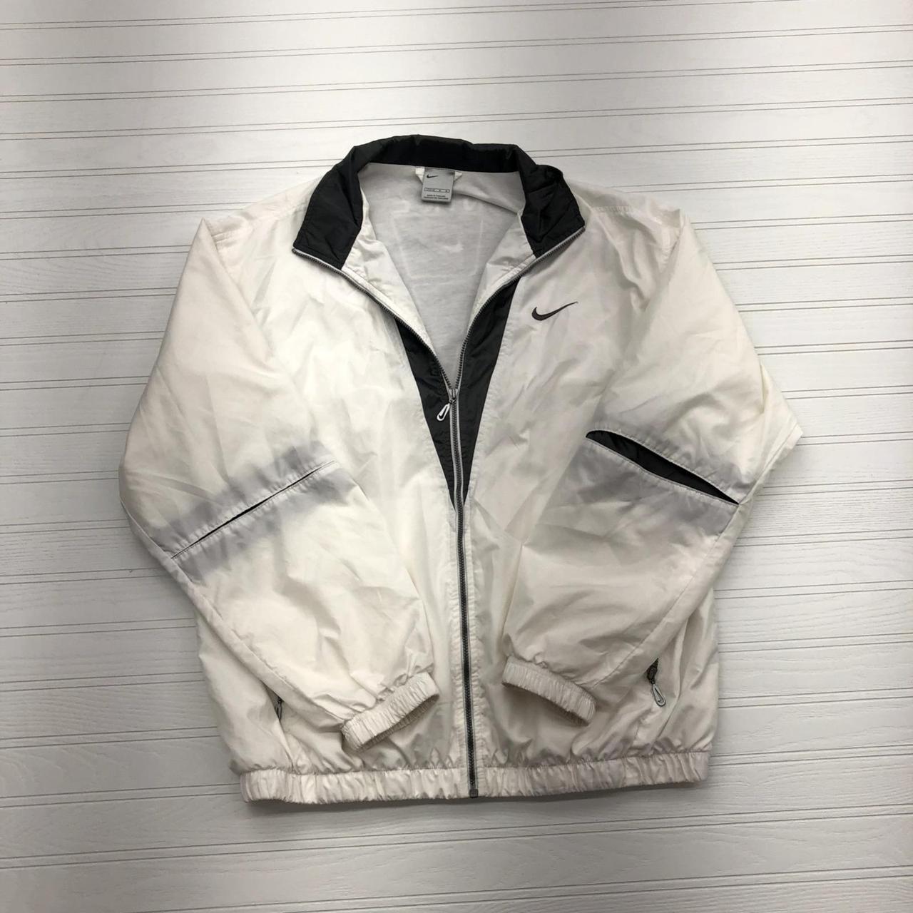 zip up windbreaker nike