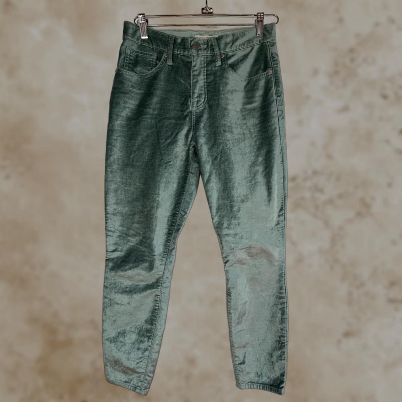 item listed by interstyle
