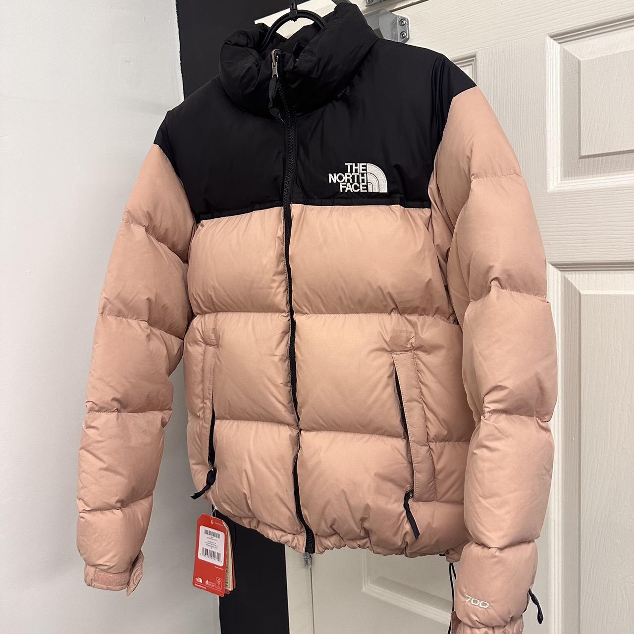 Depop north hotsell face puffer