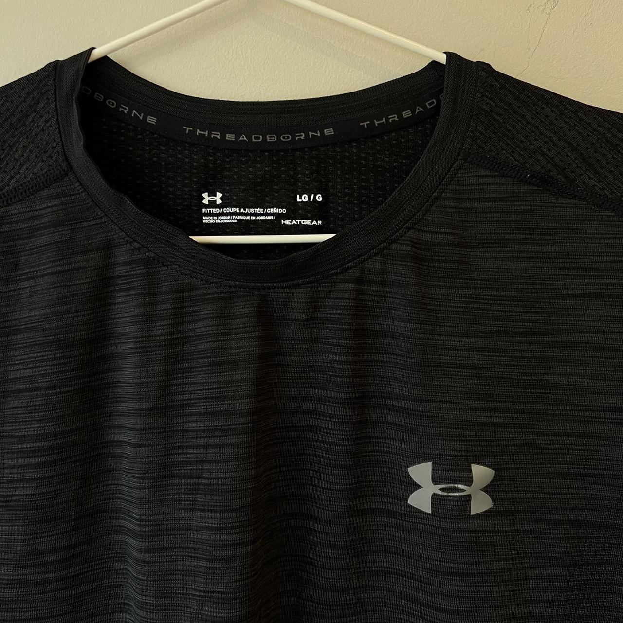 Under Armour gym top - large - black - Depop