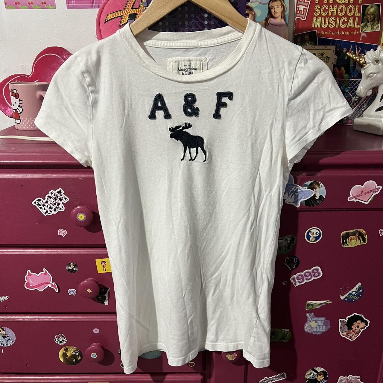 Abercrombie Fitch Women's White and T-shirt | Depop