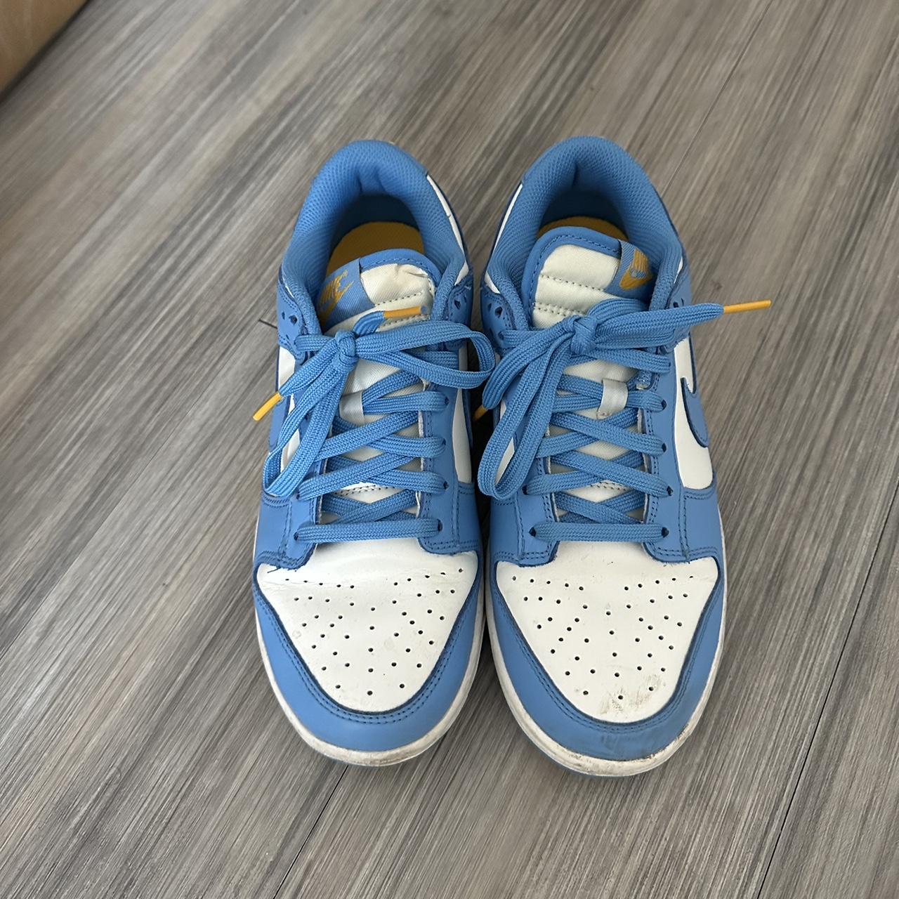 Nike Dunk Low in Coast, Women’s size 7, Some signs of...