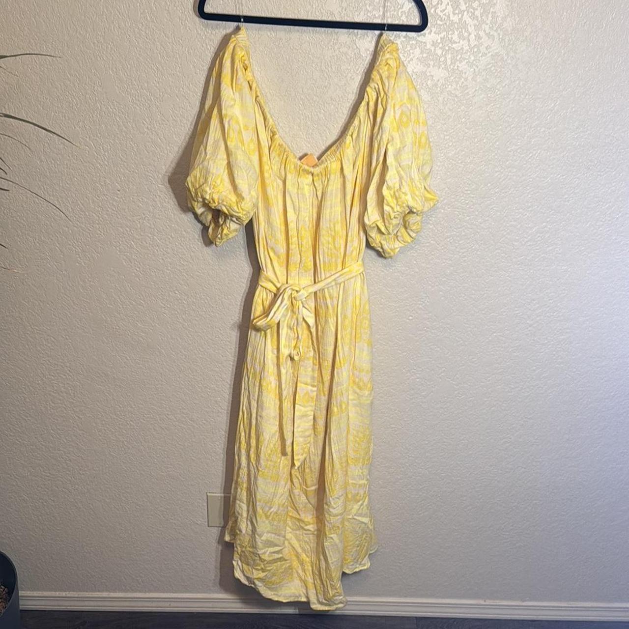 item listed by kelly_roetker