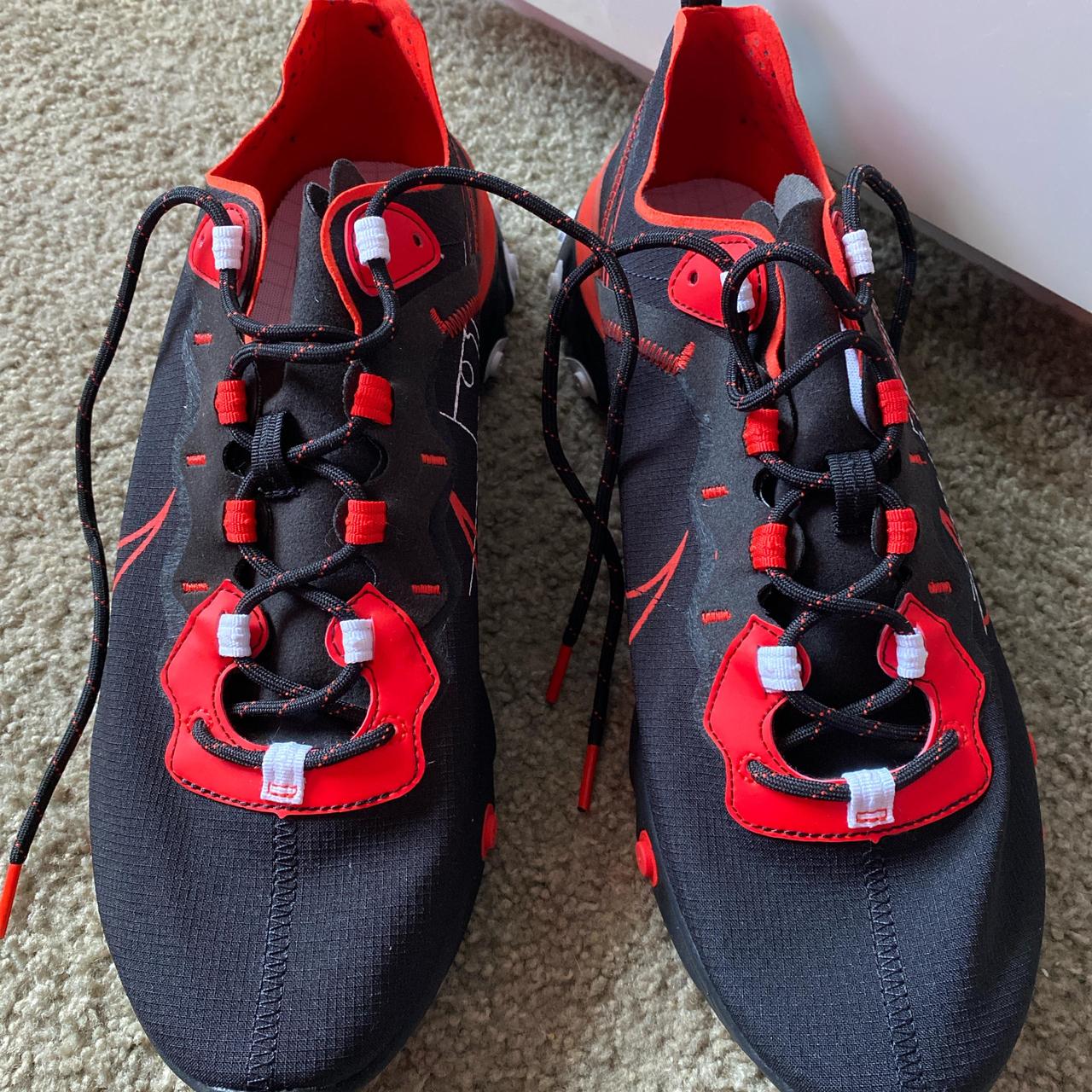 nike react element 55 script swoosh