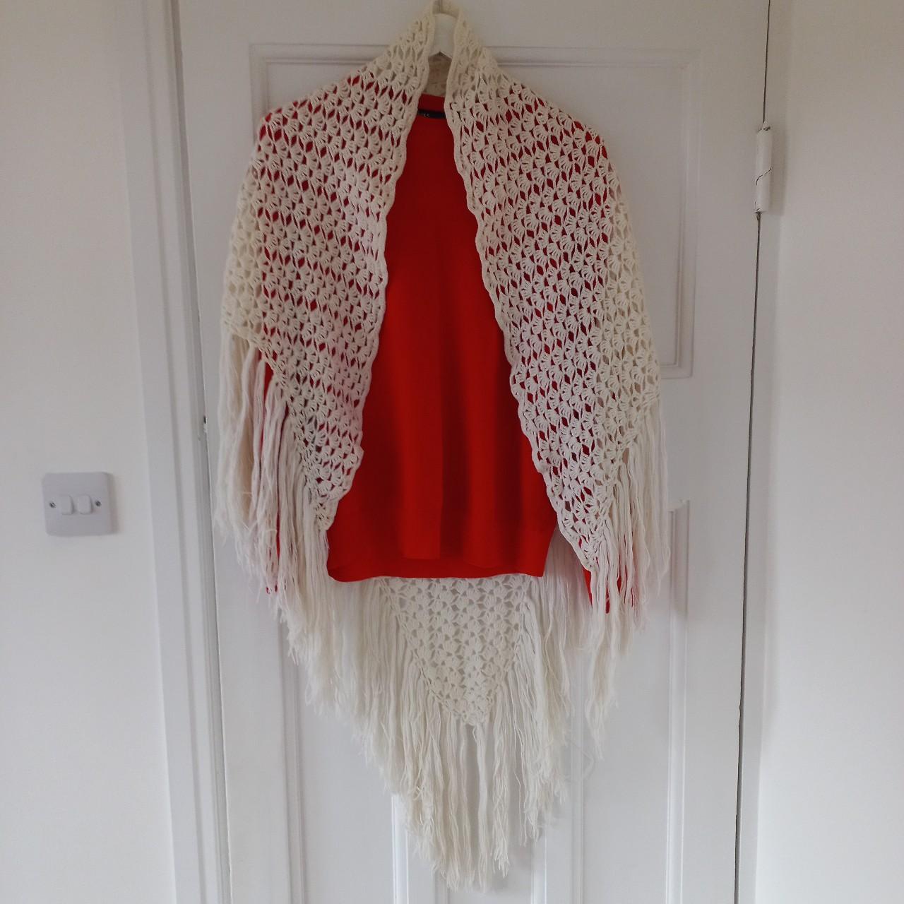 Handmade crocheted shawl in white wool made in the... Depop