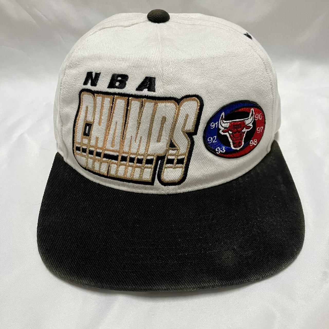 Vintage STARTER Chicago Bulls NBA CHAMPIONS 91 92 93 96 97 98 Strapback Hat  Cap