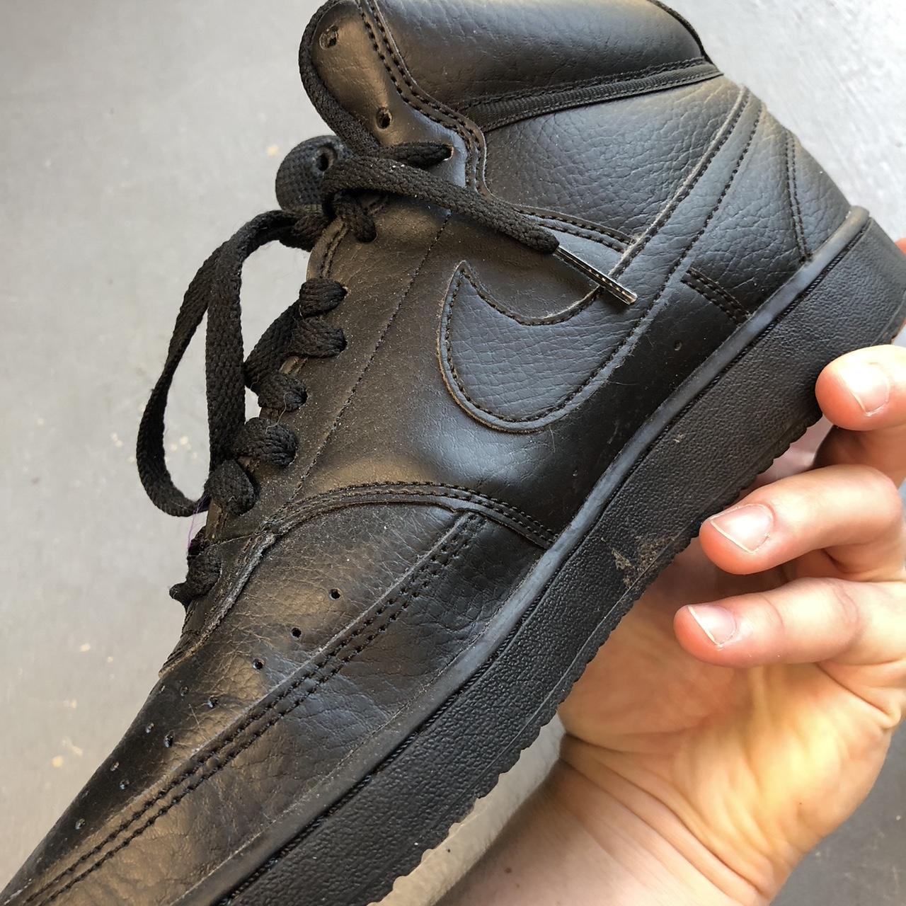 low top black nike air force 1
