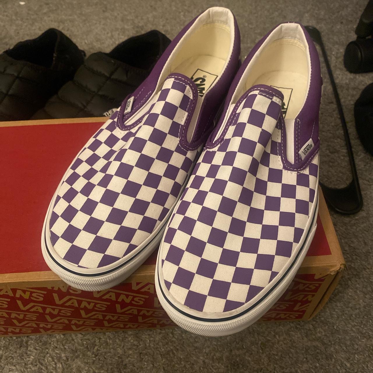 Vans slip on hot sale checkerboard purple