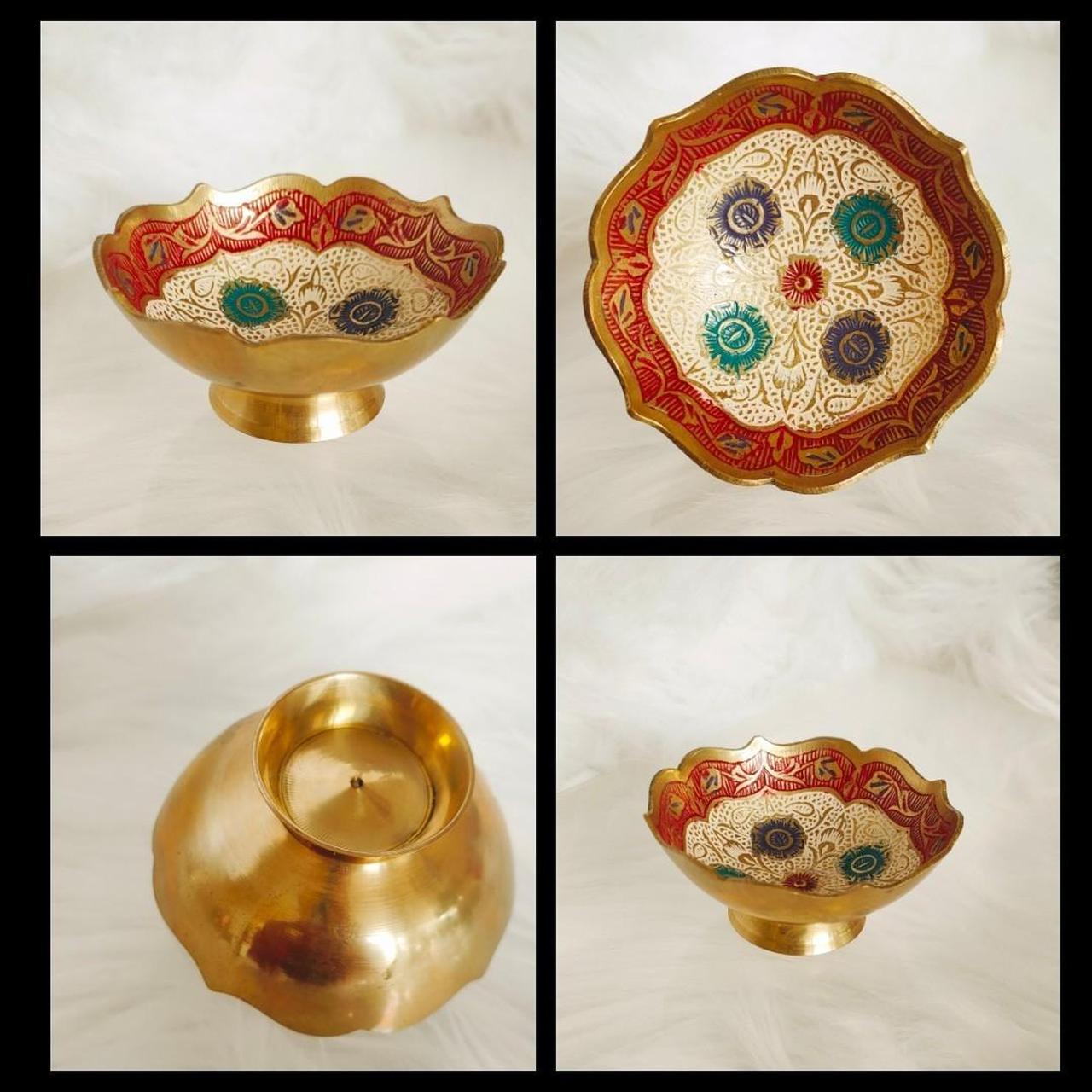 Vintage Enamel painted floral design small... Depop