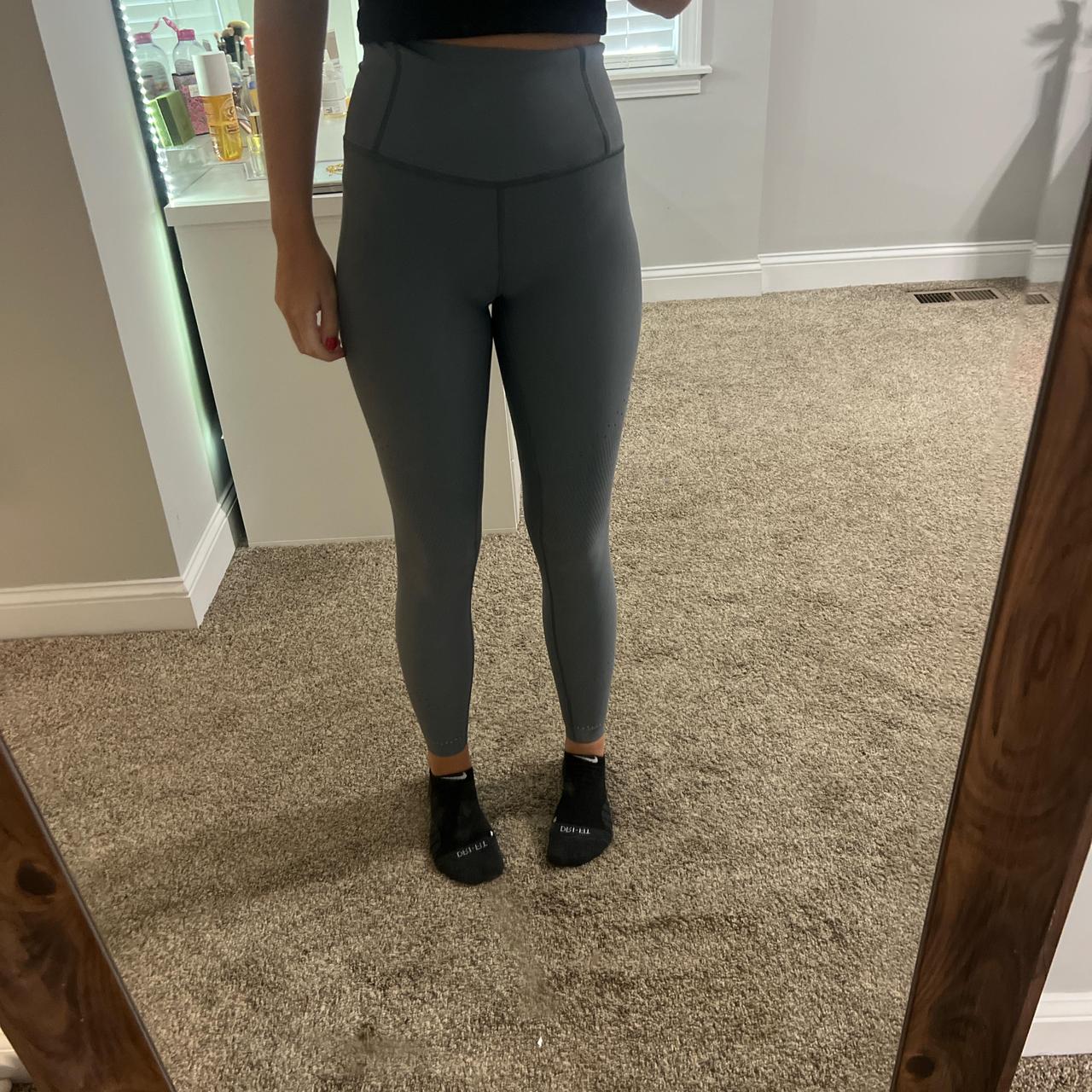 Lululemon leggings size 4 buy