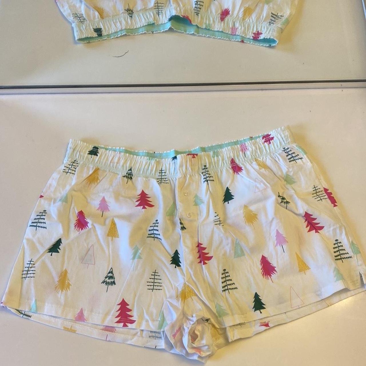 XL Colsie pajama shorts - Depop