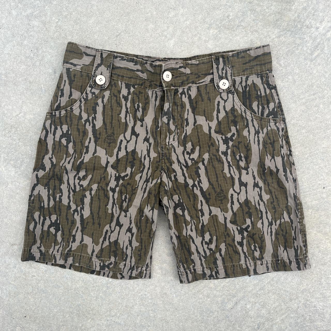 Mossy Oak Women's Shorts | Depop