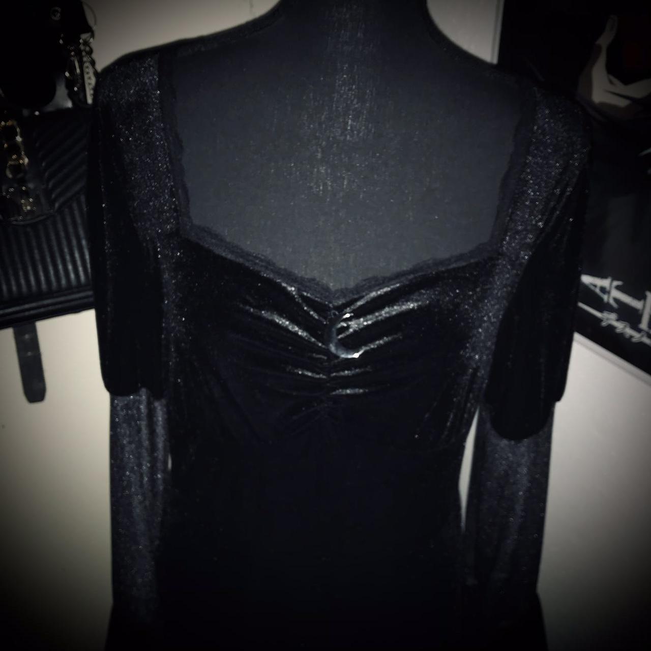 item listed by komoristore