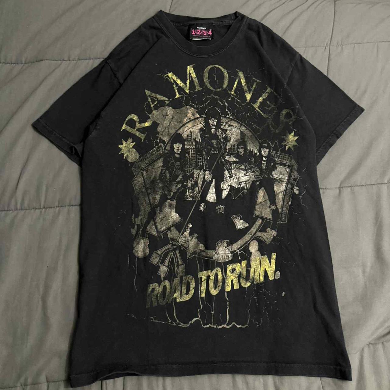 item listed by y2k_yonkos