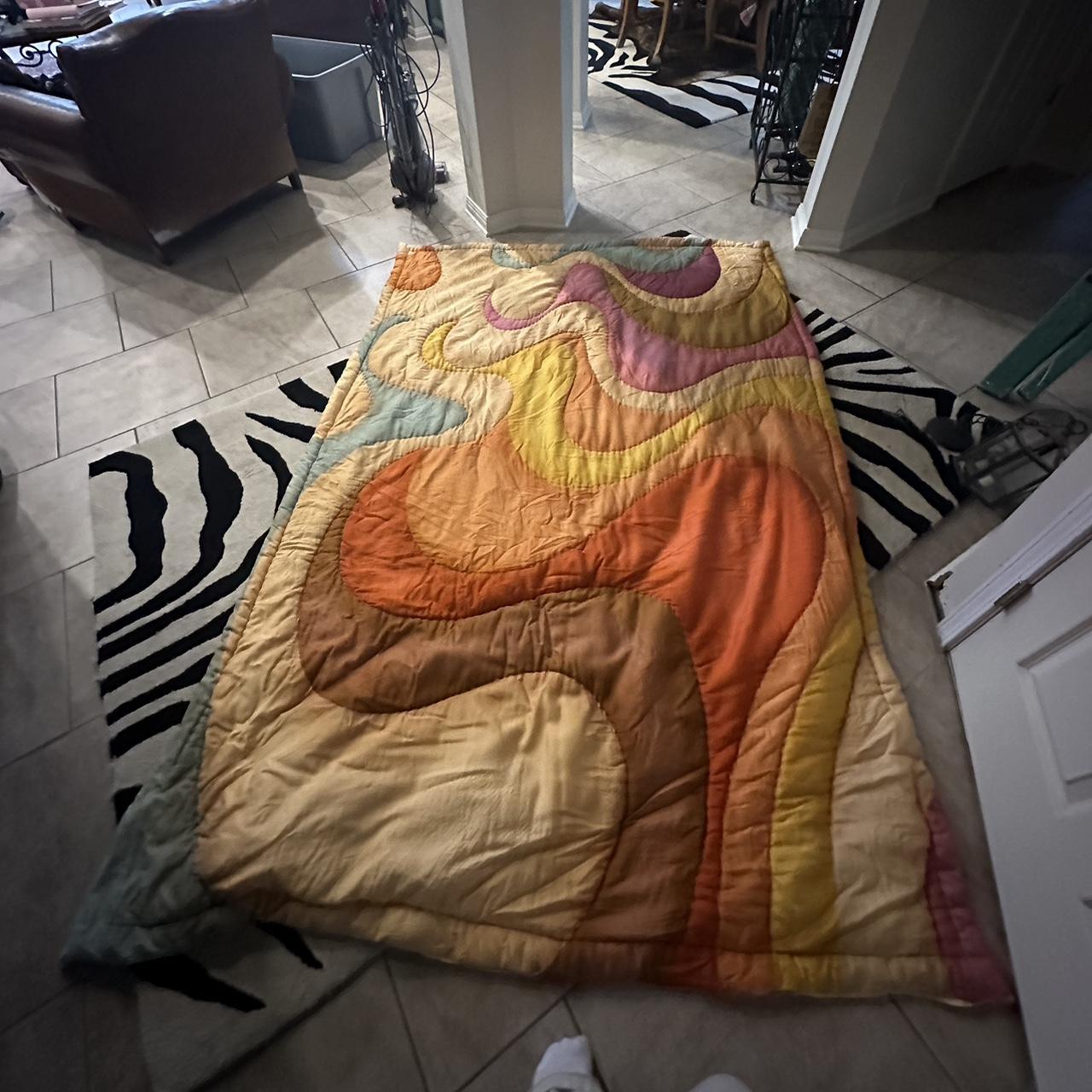 Silas Wave Comforter Set urban outfitters home TWIN... Depop