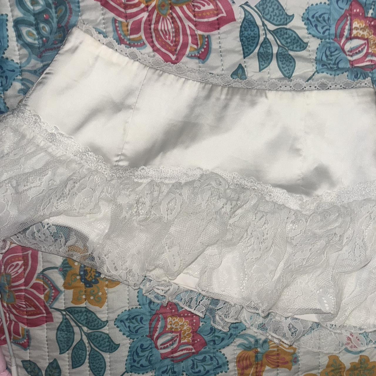 Edikted Women's Skirt - White - XS – Edikted Lex … - image 3