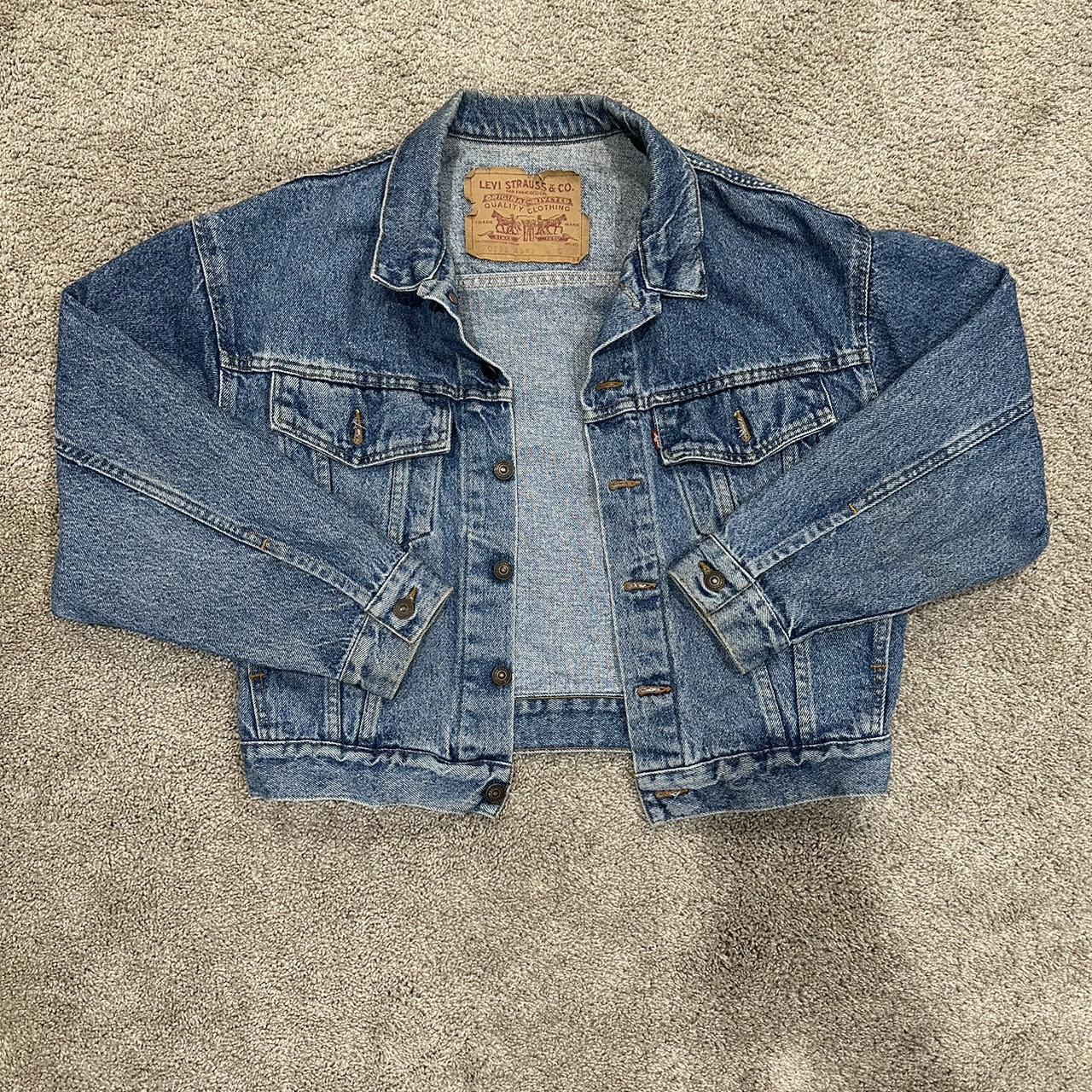 Levi's Women's Jacket | Depop