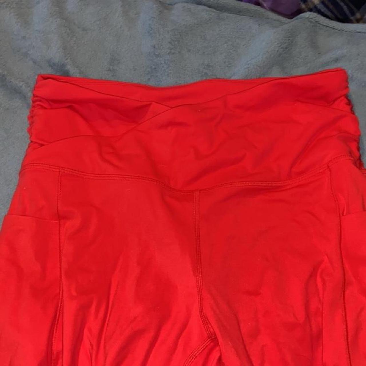 Aerie leggings Size: XS Short Color: Dark red - Depop