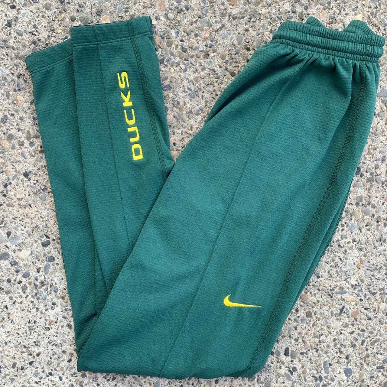 Nike Men's Sweatpants - Green/Yellow - S – Vintag… - image 4