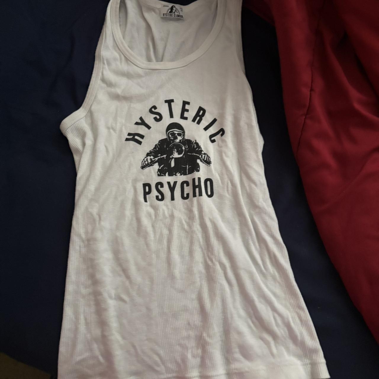 item listed by undercoverinundercover