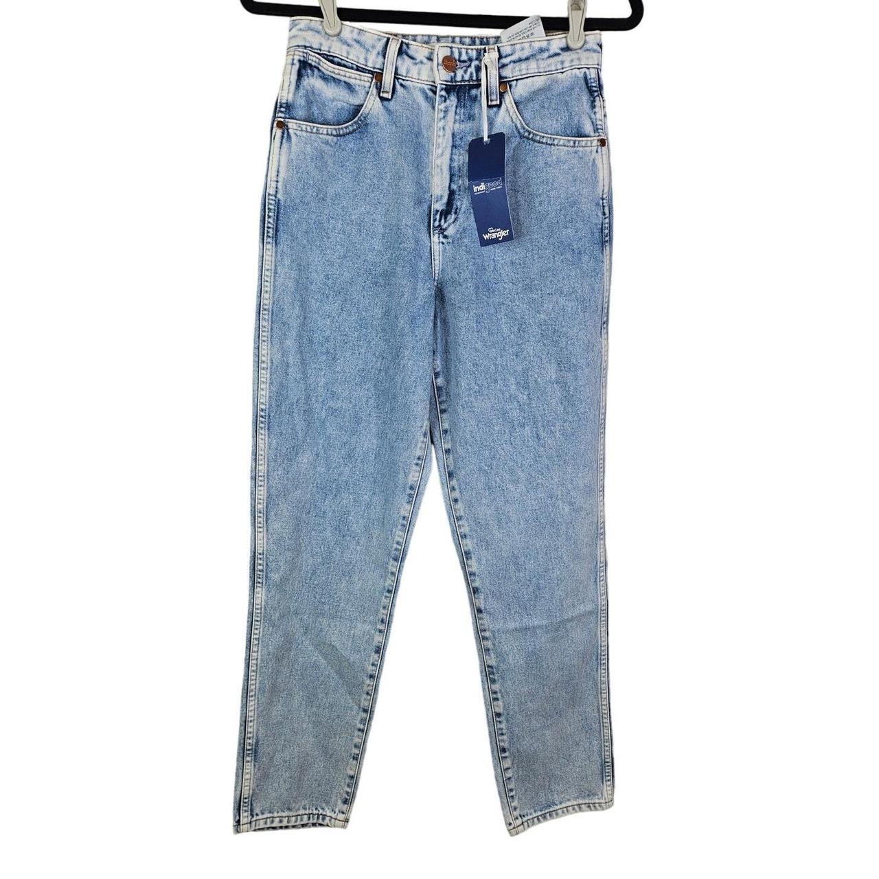 item listed by eeesale