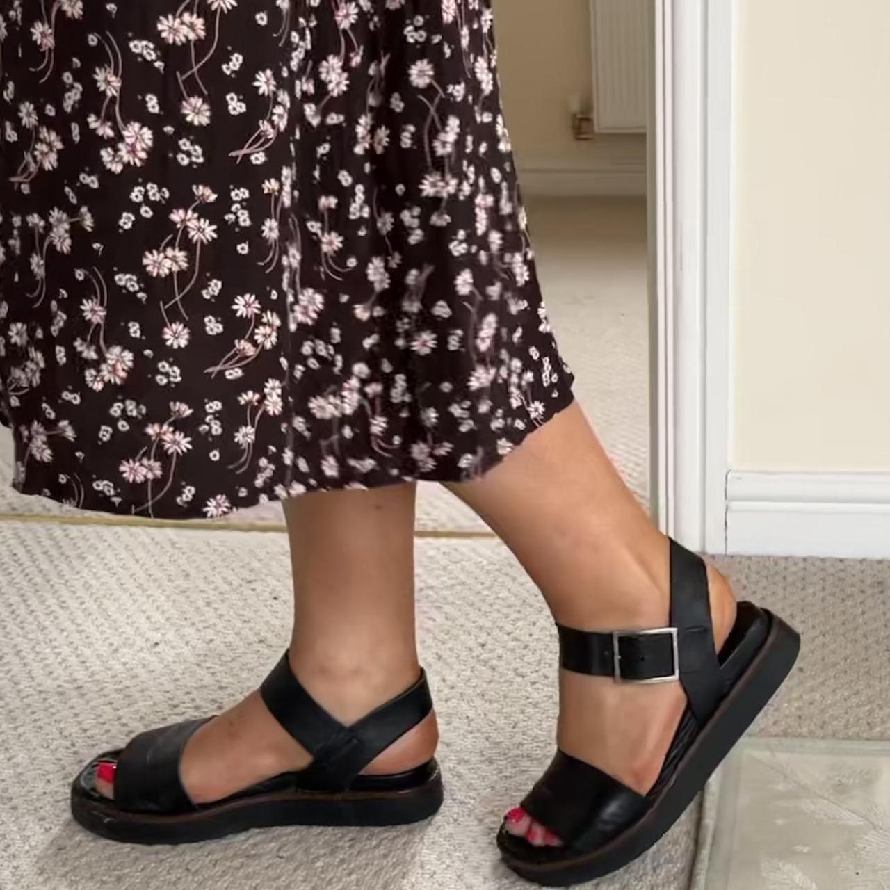 russel bromley sandals