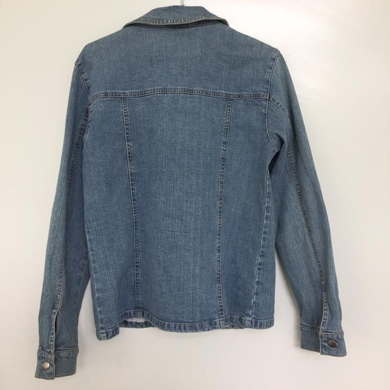 Yarra Trail denim jacket. Four front pockets.... - Depop