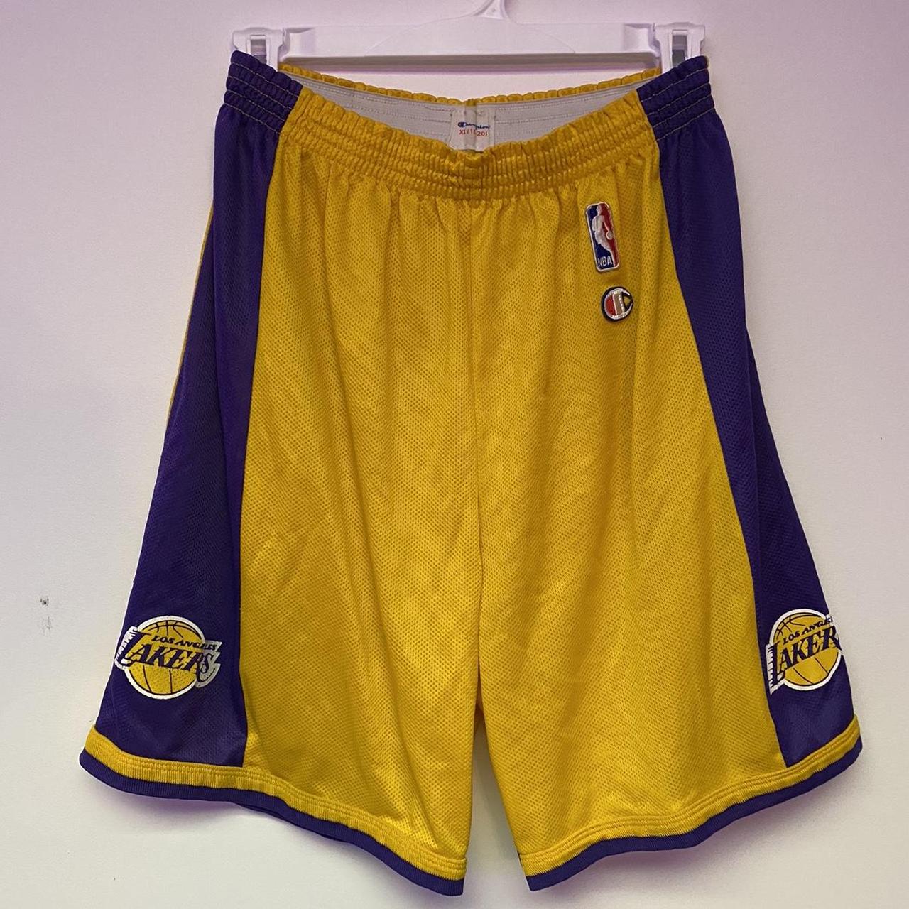 Los Angeles Lakers NBA Basketball Shorts Vintage 90s To
