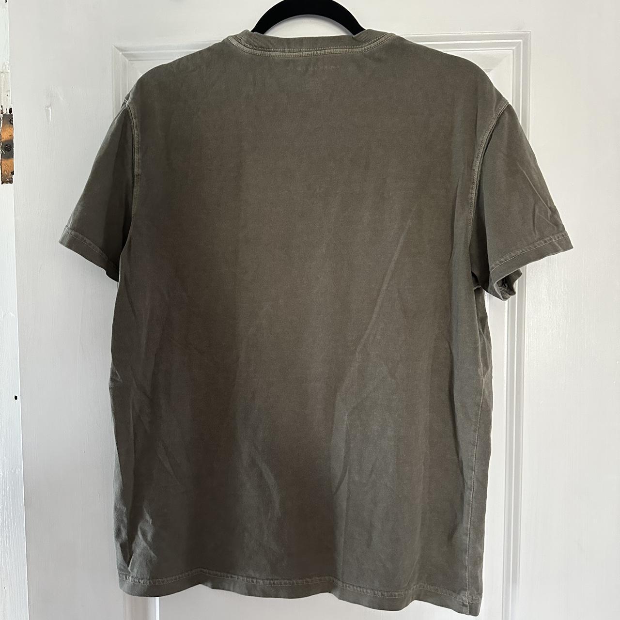 American Eagle Outfitters Men's Green and Khaki T-shirt | Depop