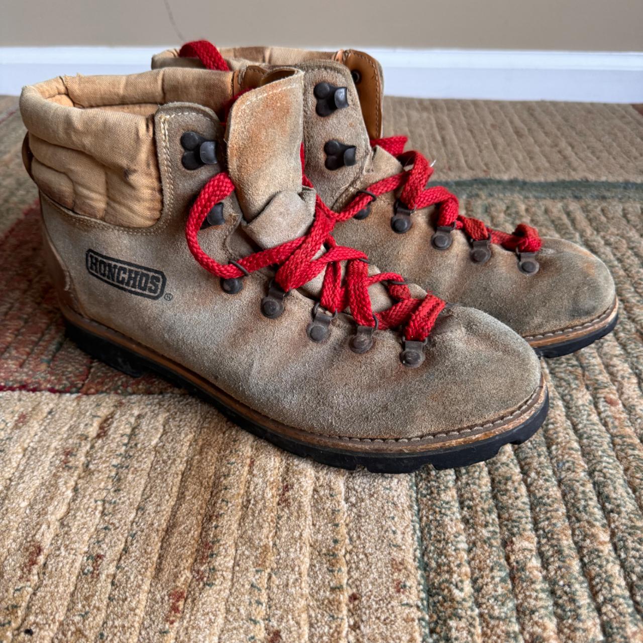 danner classic hiking boots