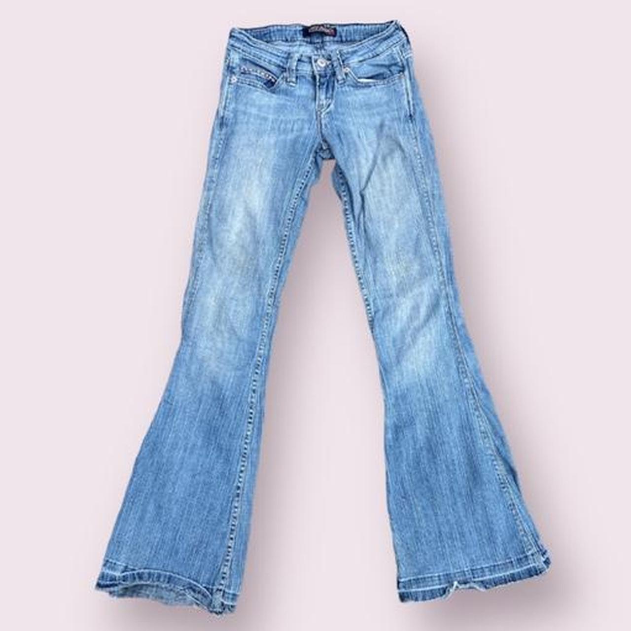 Levi’s super low rise flare jeans So flattering,... - Depop